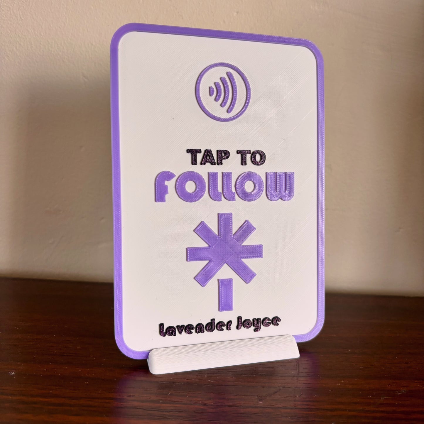 NFC Business Card Stand - LinkTree logo