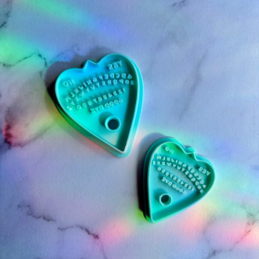 Clay Cutter - Ouija Planchette