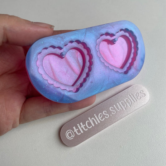 2 Layer Scalloped Heart Earring Mould