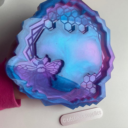 XL Bee and Honeycomb Tray Mould, 8mm Thick