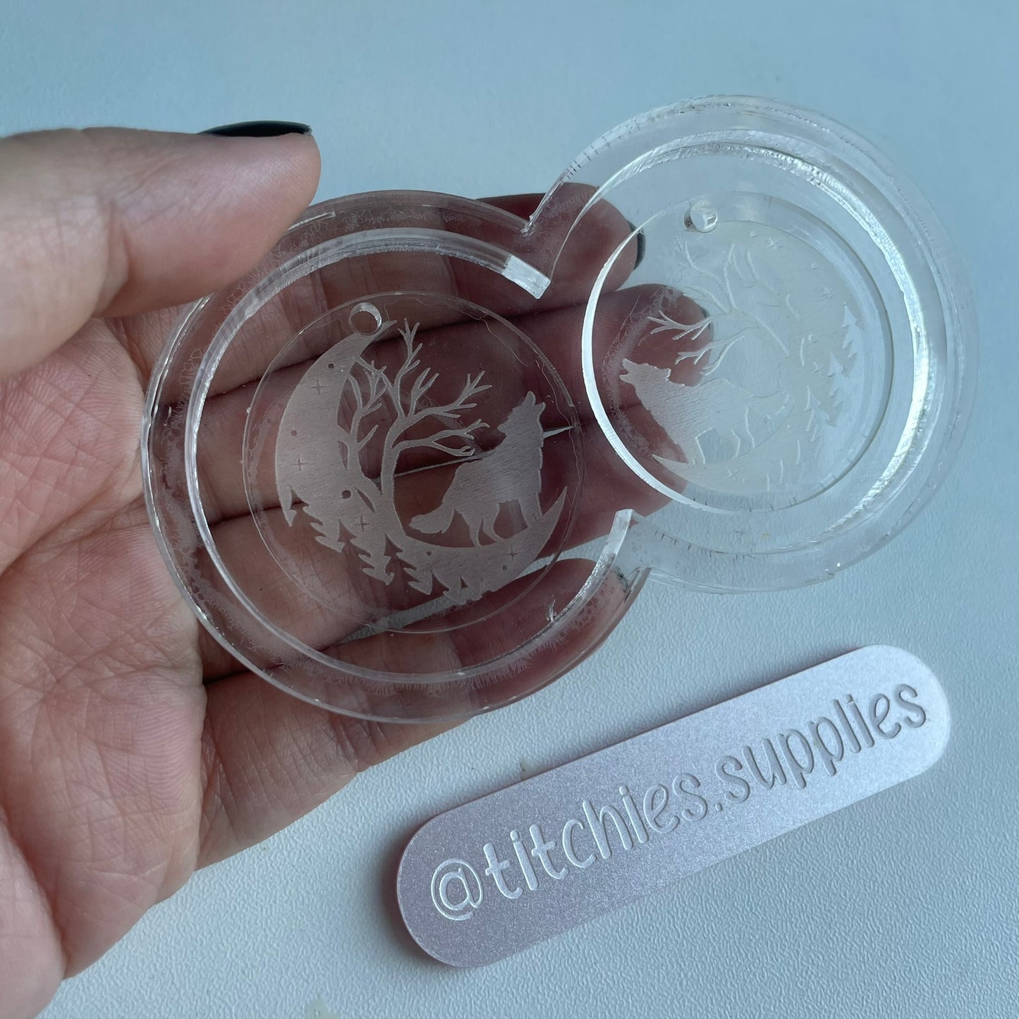 Howling Wolf Earring Mould