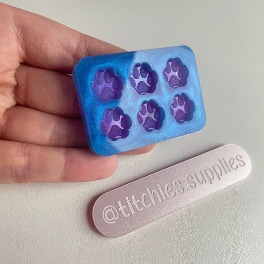 Set of 6 x 1cm Studs/Shaker Fillers Mould - Paw