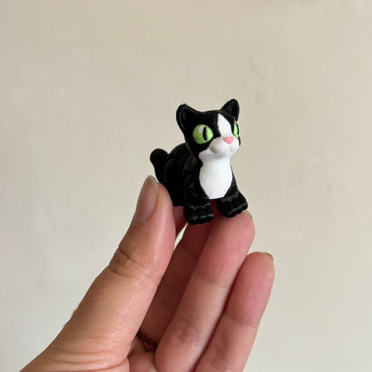 Wiggle Cat Fidget - Tuxedo