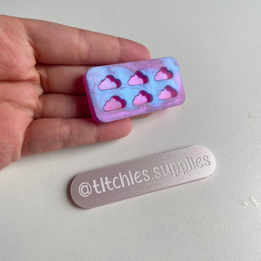 Set of 6 x 1cm Studs/Shaker Fillers Mould - Cloud