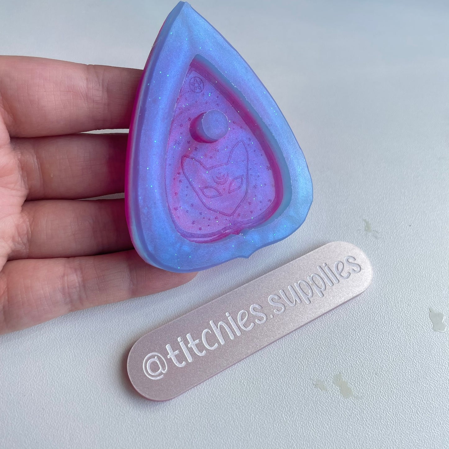 Cat Planchette Cab Mould, 5mm Thick
