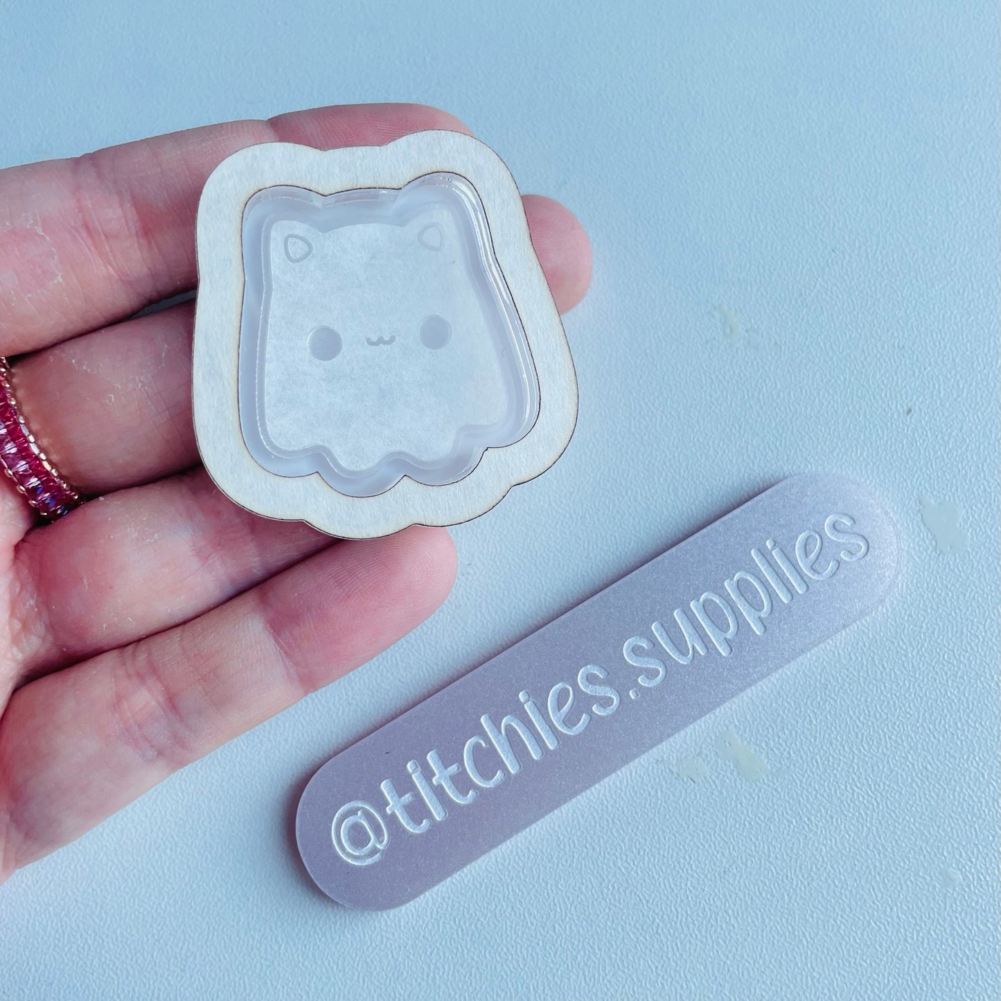 Cat Ghost Shaker Mould