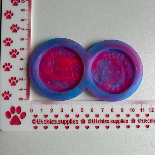 Spooky Ghost Hug Tokens Mould