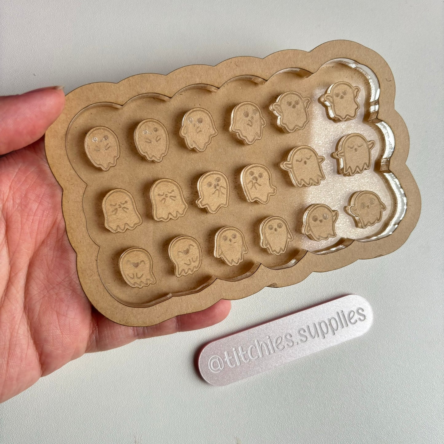 Kawaii Ghosts Stud Palette Mould