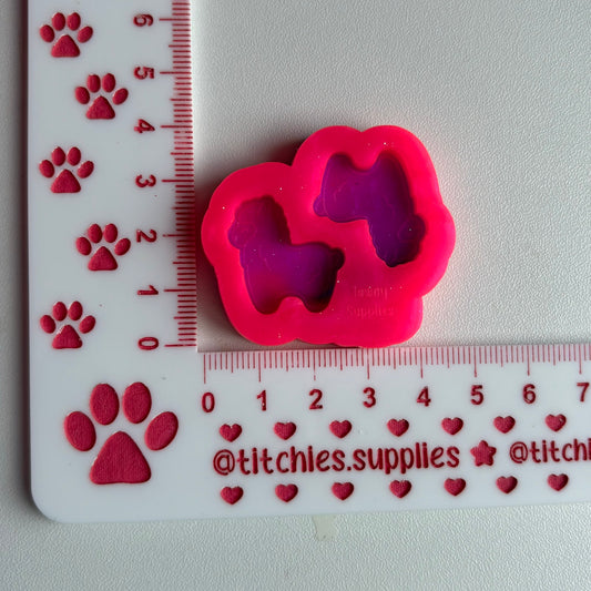 Tiny Llama Stud Mould