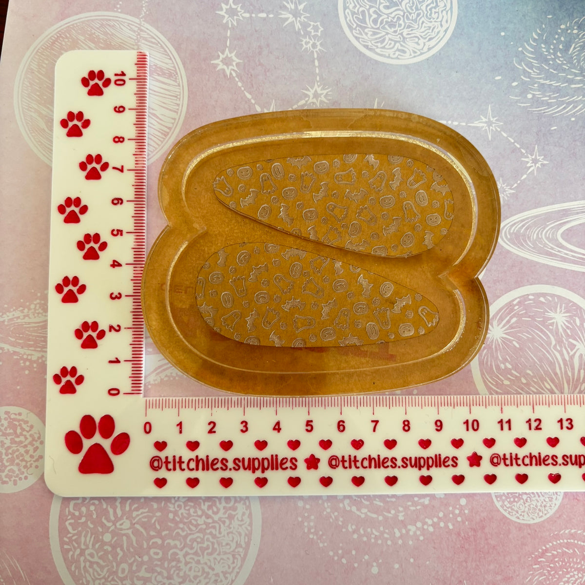 Mixed Spooky Tear Drop Hair Clip/Barrette Mould