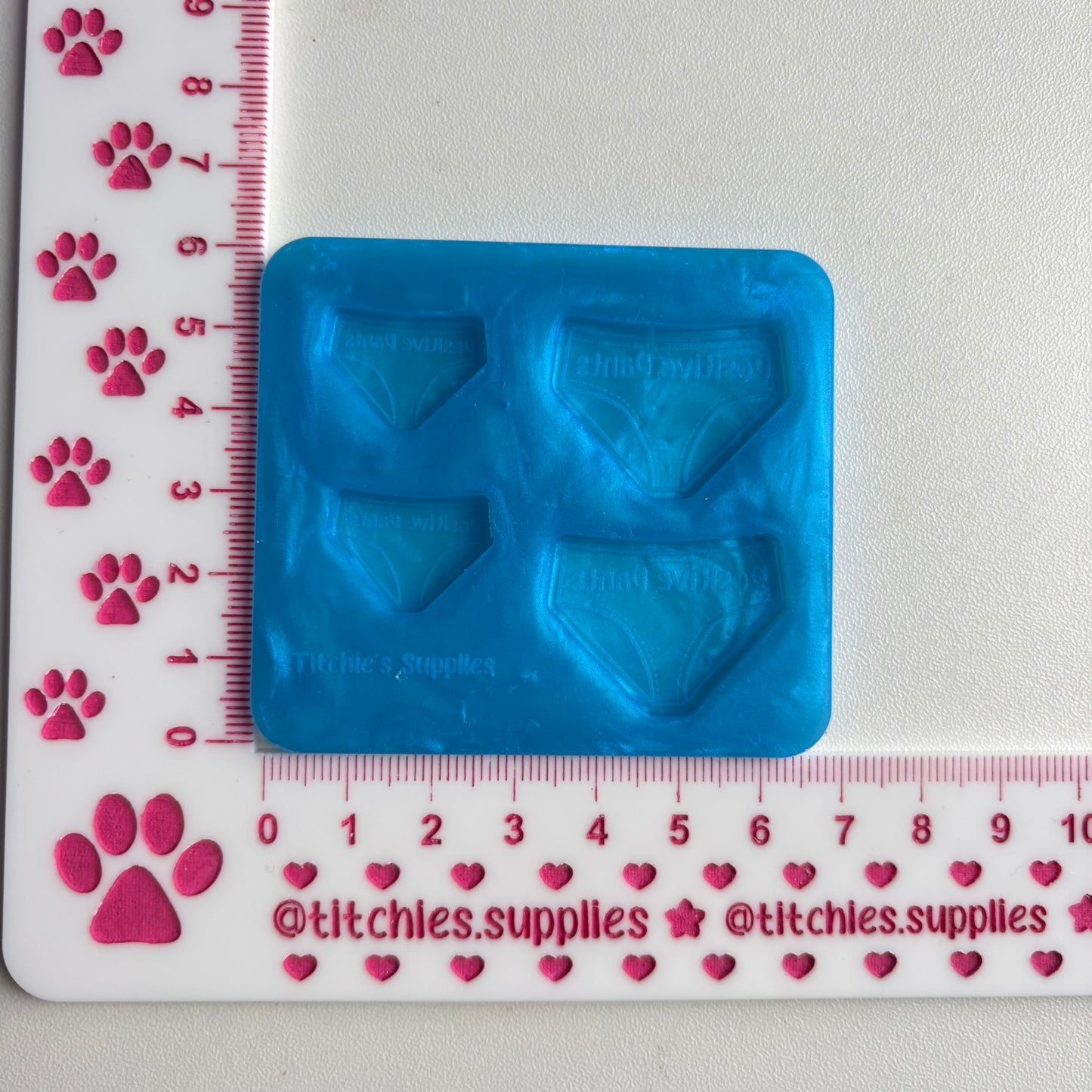 Positive Pants Mould