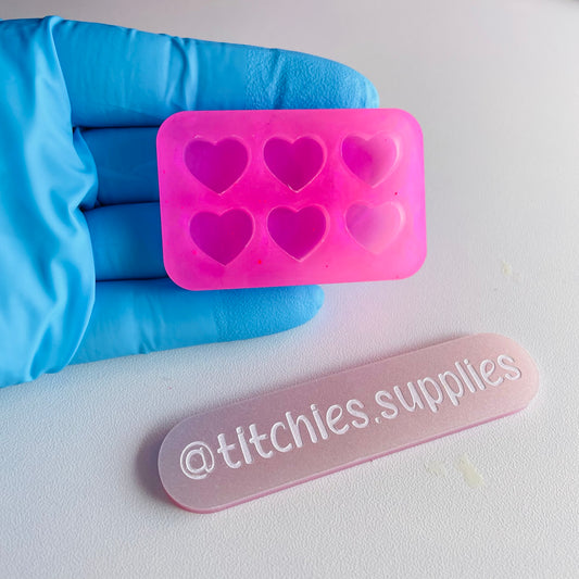Set of 6 x 1cm Studs/Shaker Fillers Mould - Plain Heart