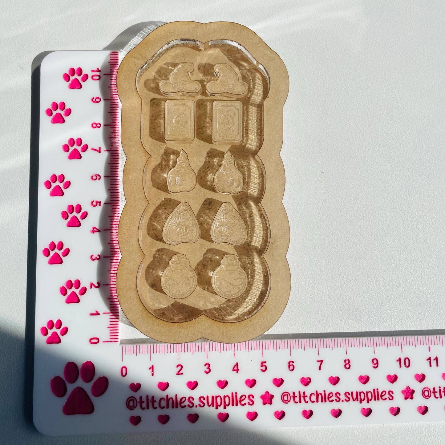 Magical Spooky Stud Palette Mould