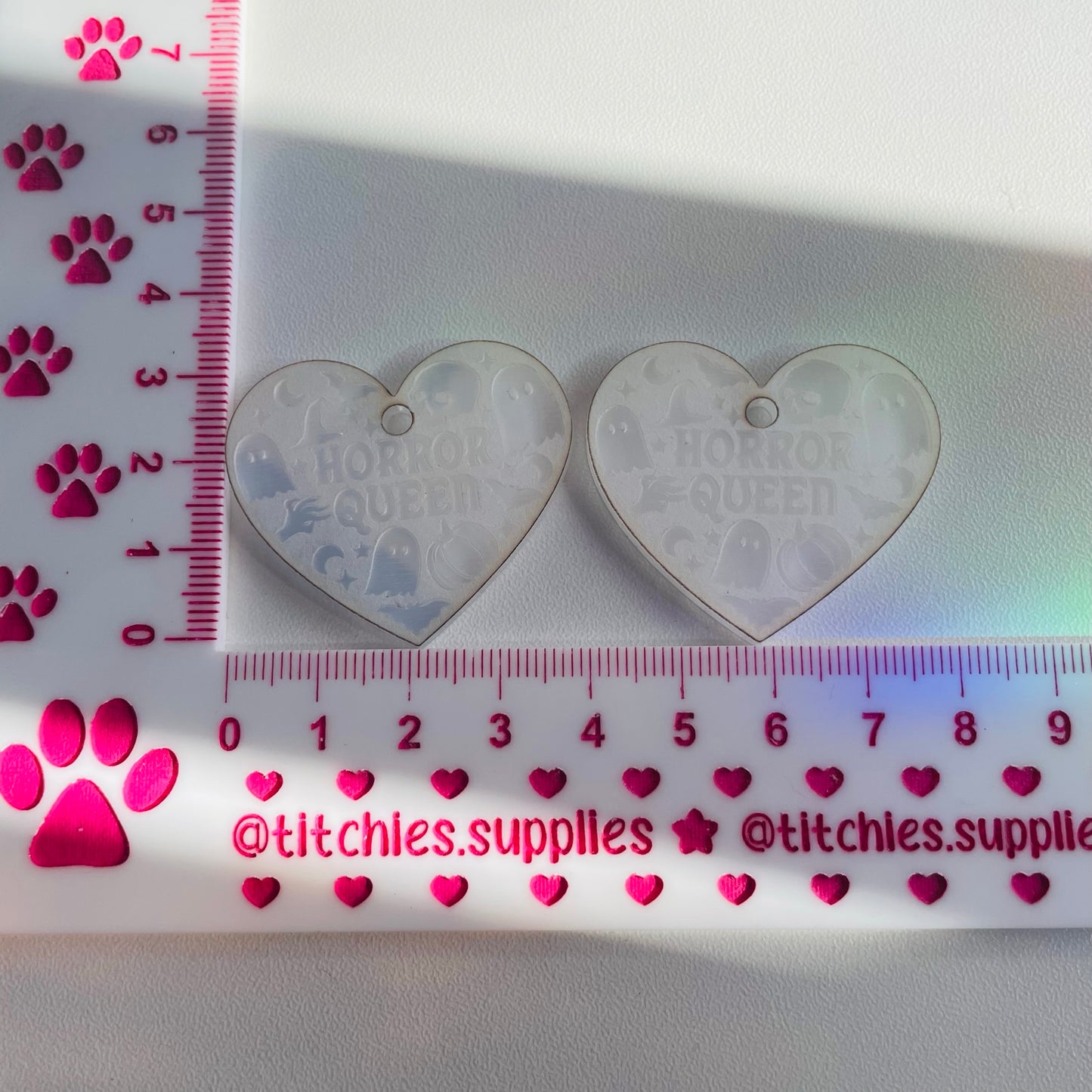 Horror Queen Heart Earring Mould