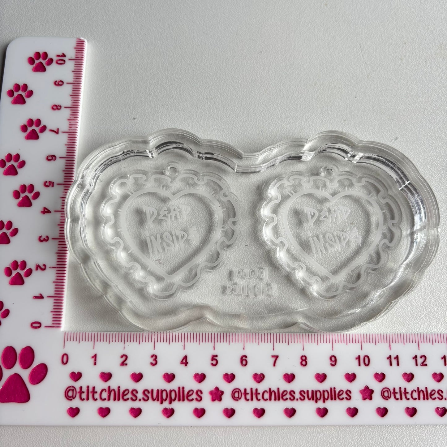 Dead Inside Frilly Heart Earring Mould