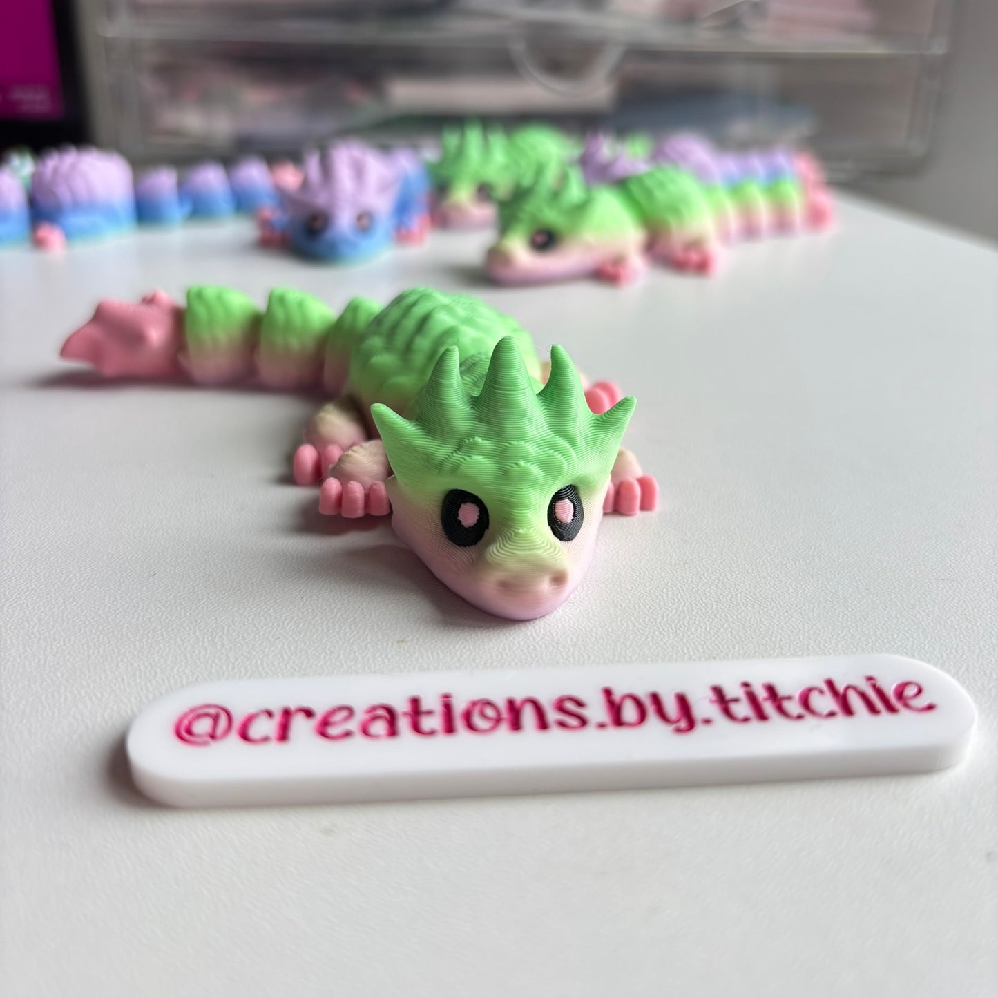 Fidget Medium Multicolour Dragon