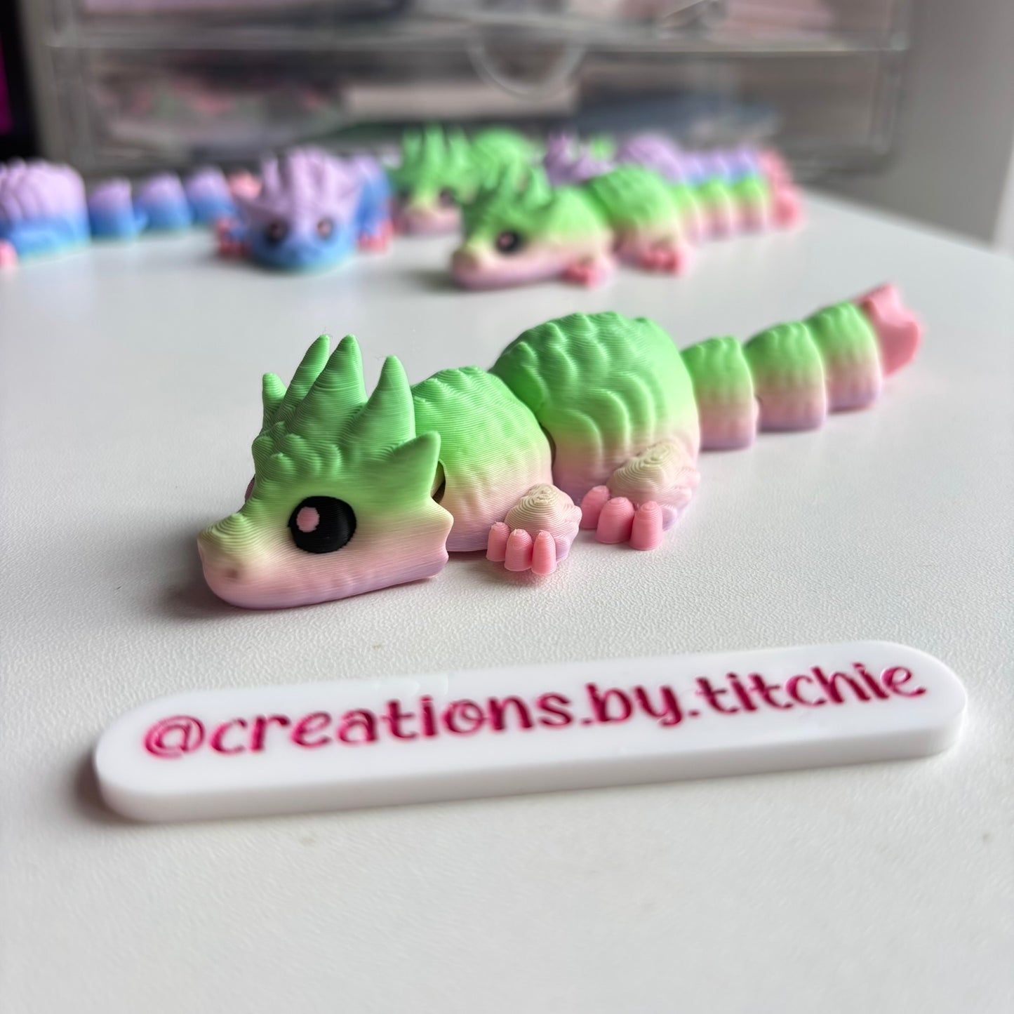 Fidget Medium Multicolour Dragon