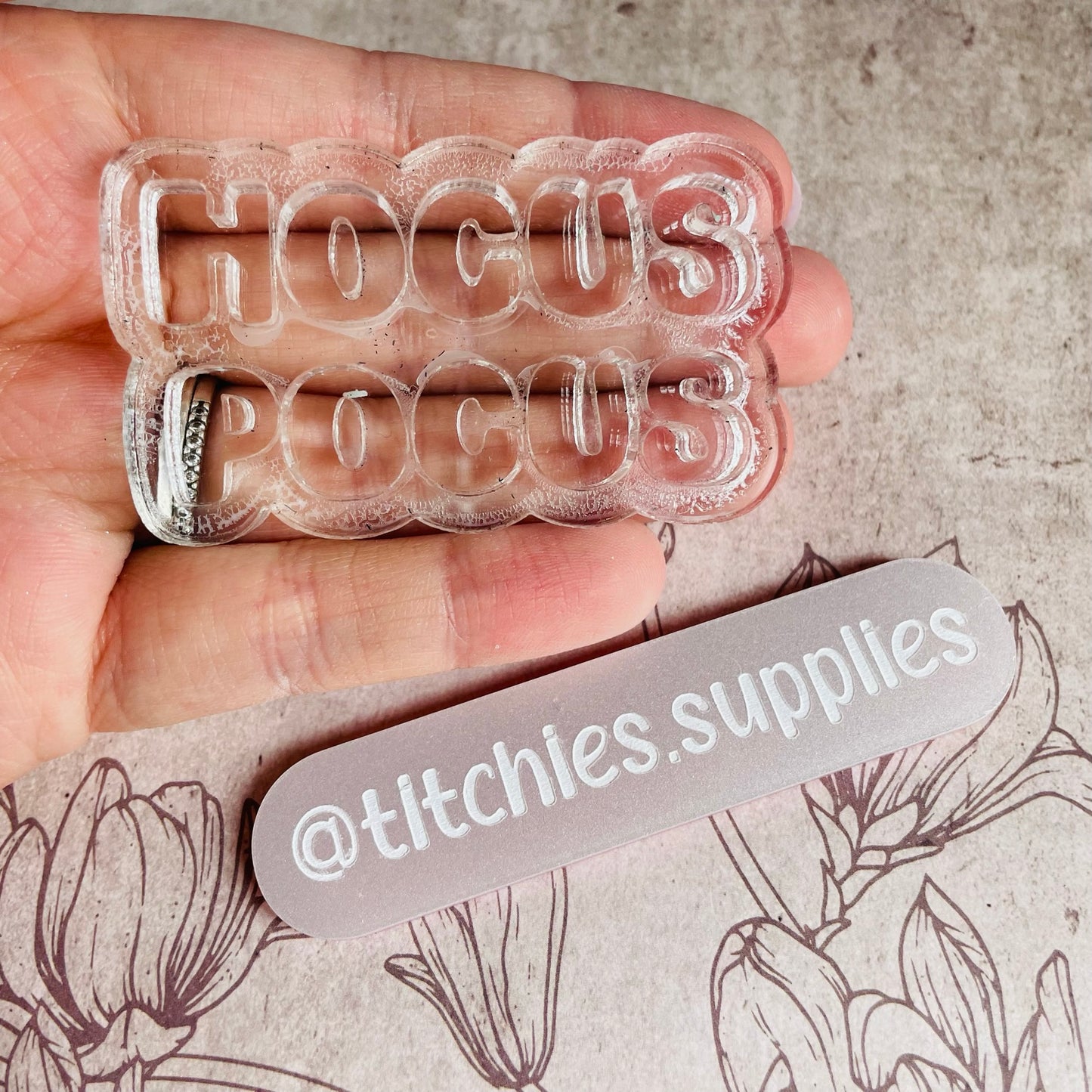 Hocus Pocus Shaker Mould