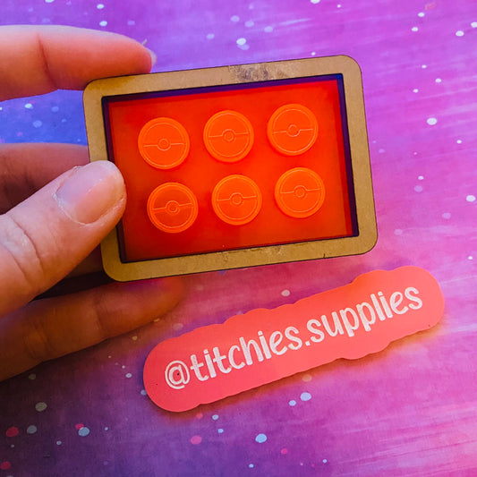 Set of 6 x 1cm Studs/Shaker Fillers Mould - Striped Ball