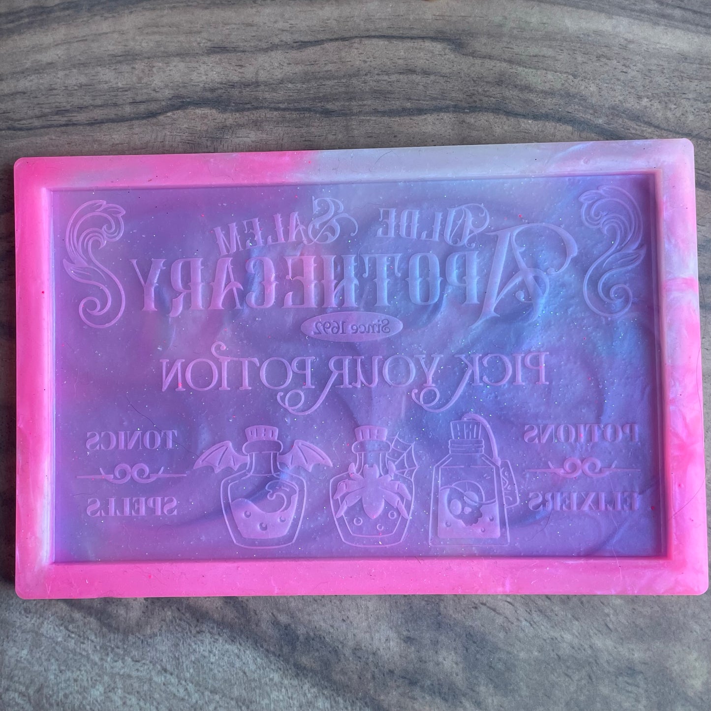 Old Salem Apothecary Wall Hanging/Plaque Mould, 5mm Thick