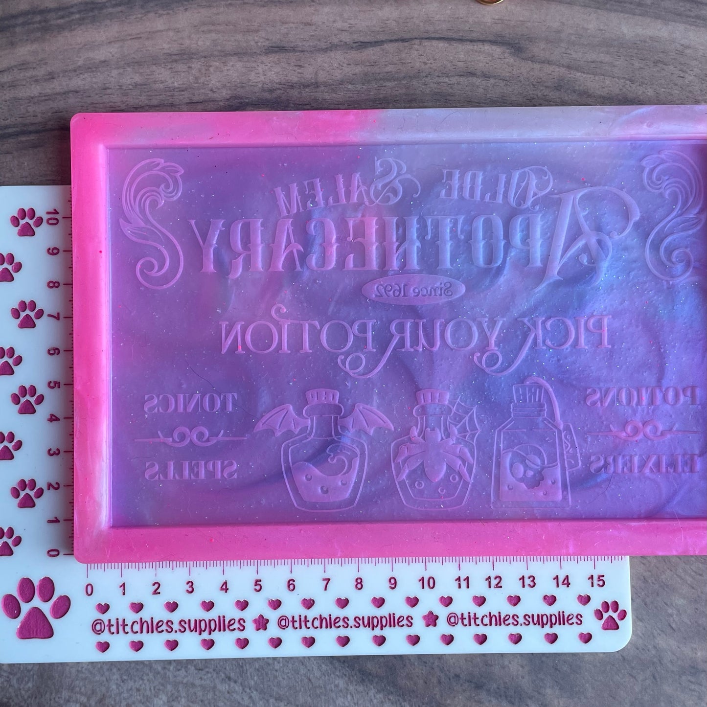 Old Salem Apothecary Wall Hanging/Plaque Mould, 5mm Thick