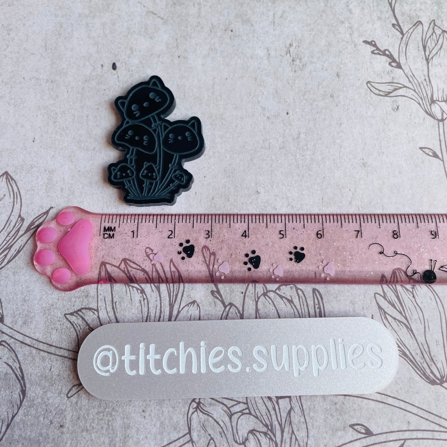 Triple Mushroom Cats Earring Mould, No Loop