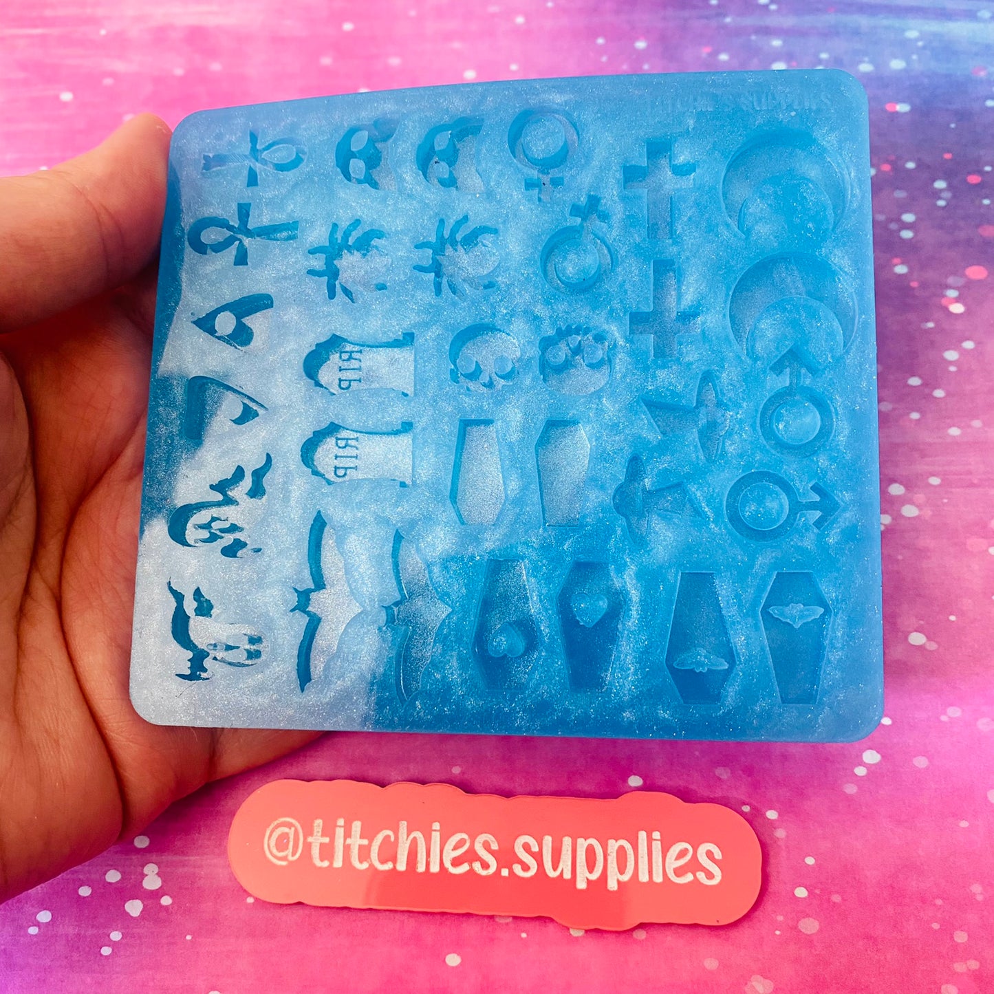Mini Spooky Stud Earring/Shaker Filler Palette Mould