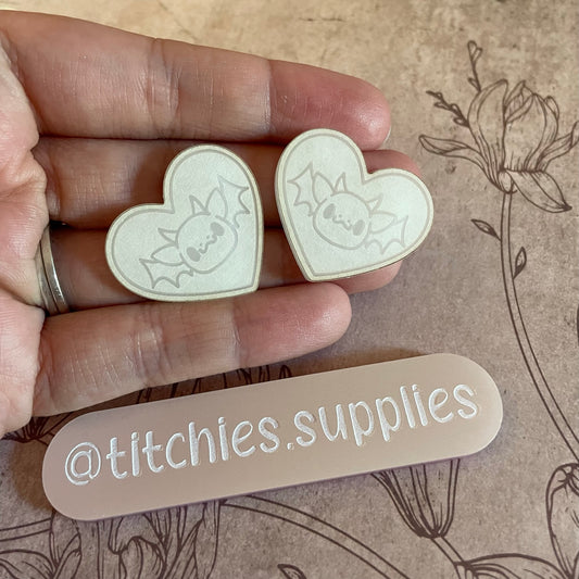 Dragon Heart Mould - Nichiiexe Designs