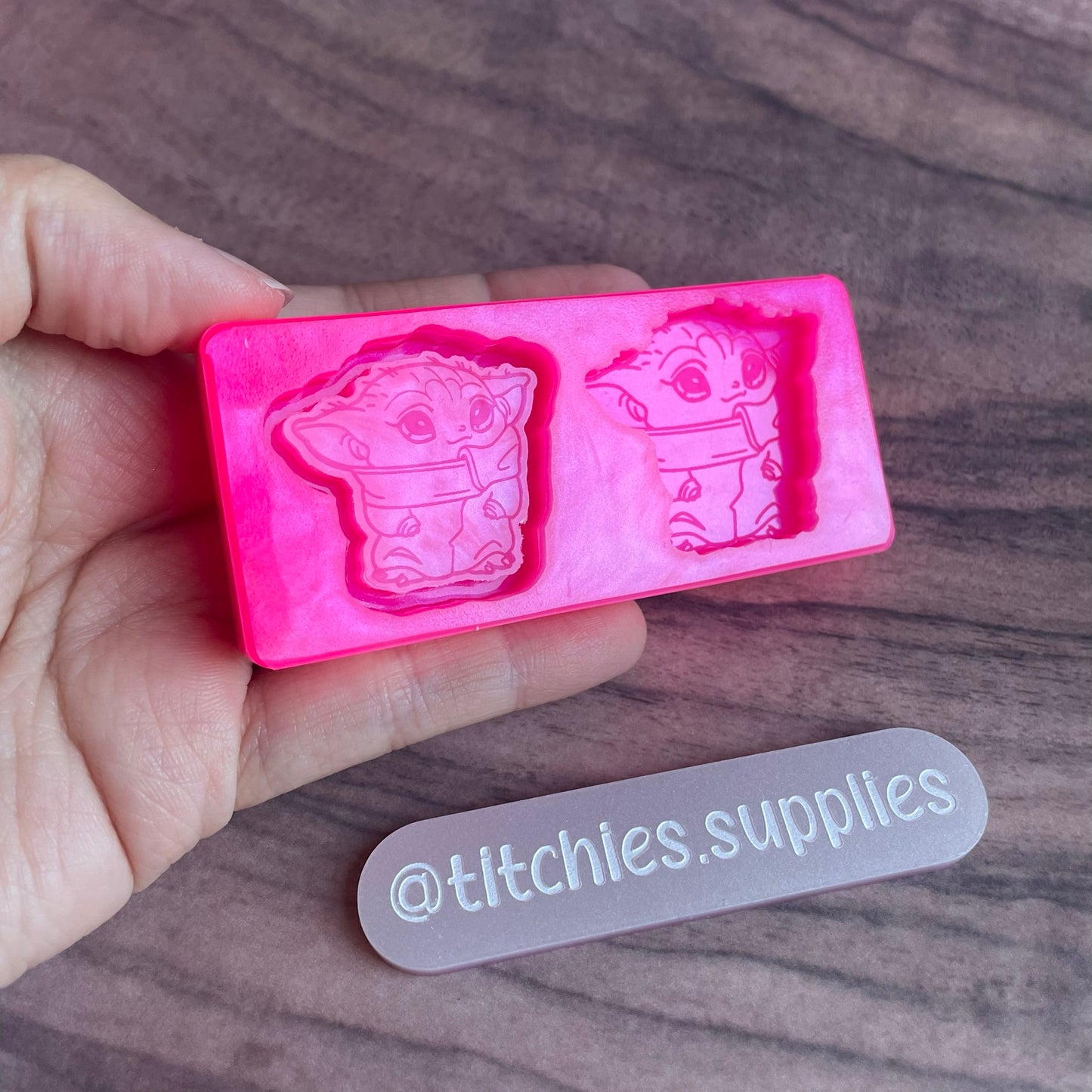 Small Green Alien Shaker and Solid Mould