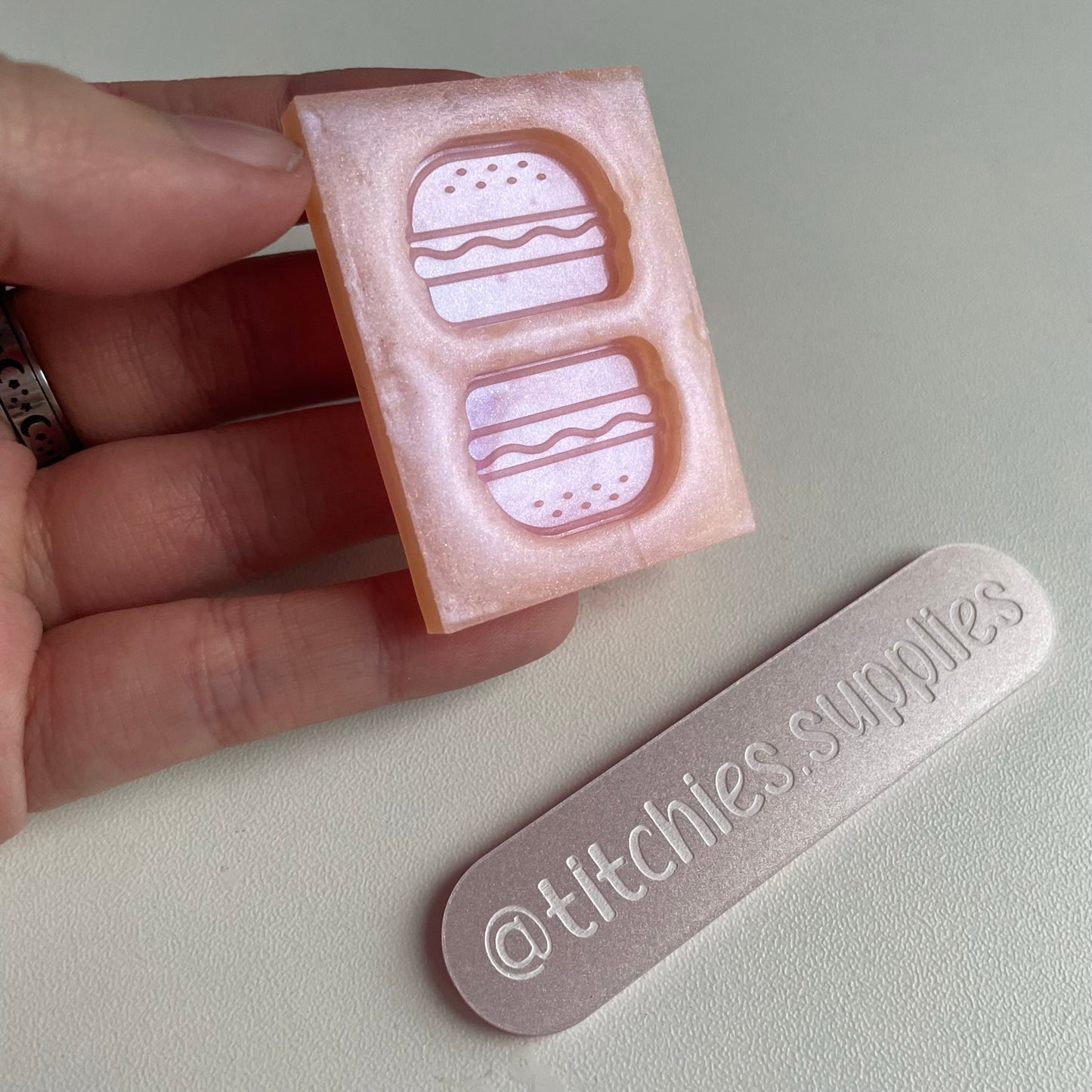 Burger Mould