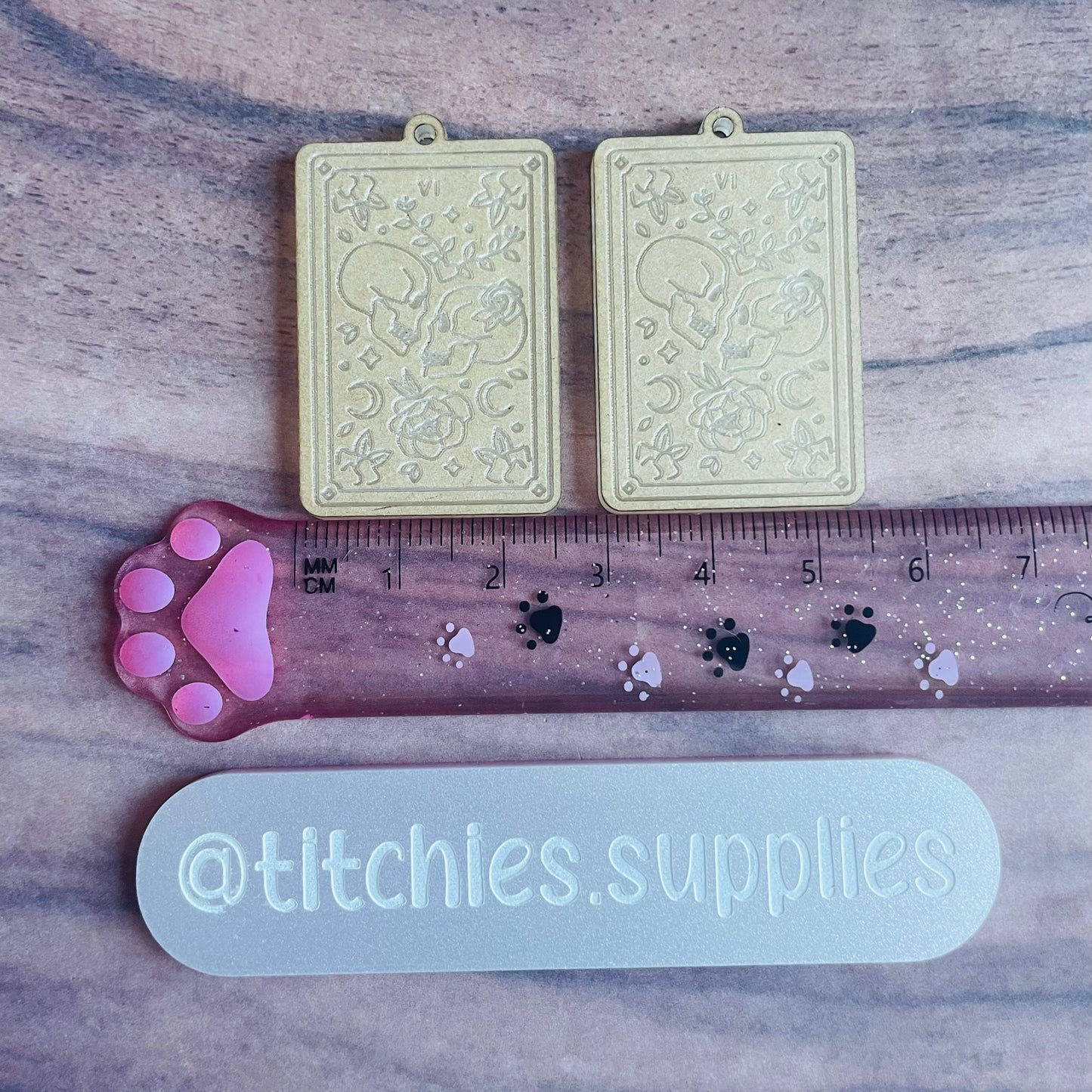 Lovers Skulls Card Earring Mould