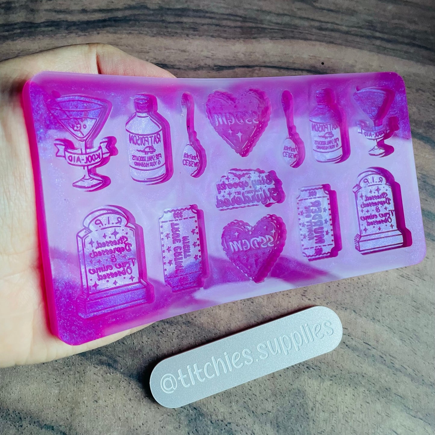 True Crime Palette Mould