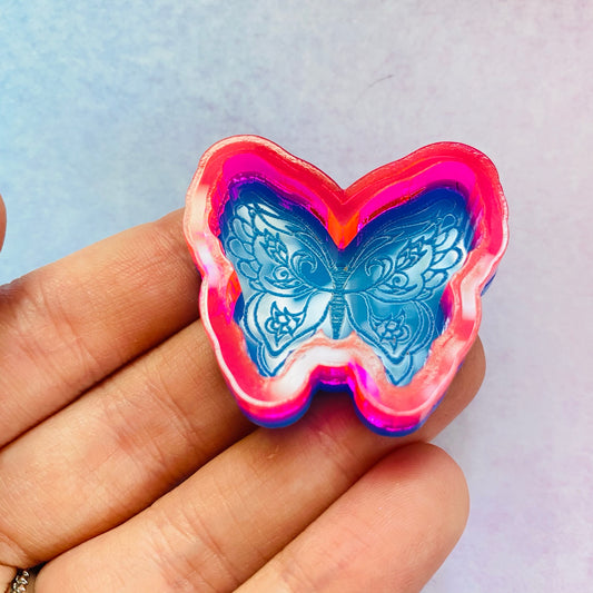 Engraved Butterfly Shaker Mould