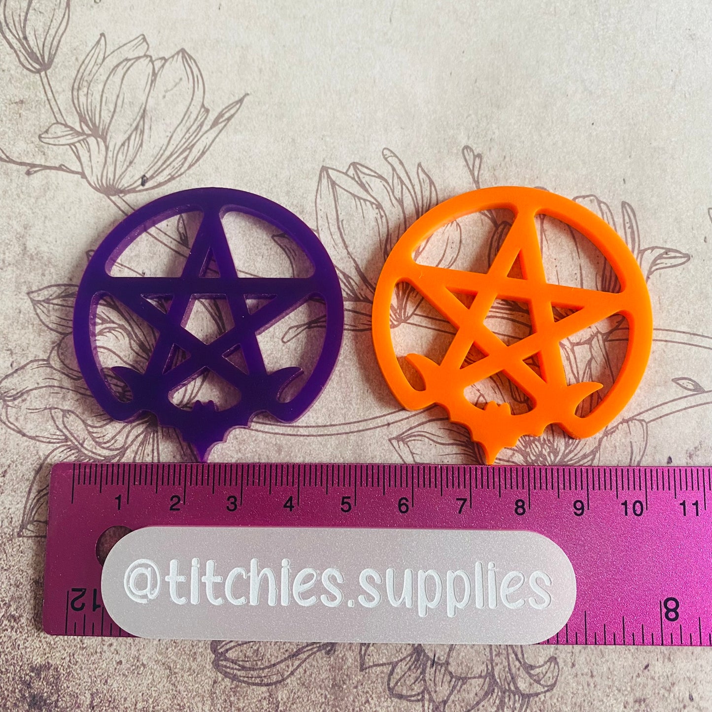 Large Pentagram Bat Earring Mould