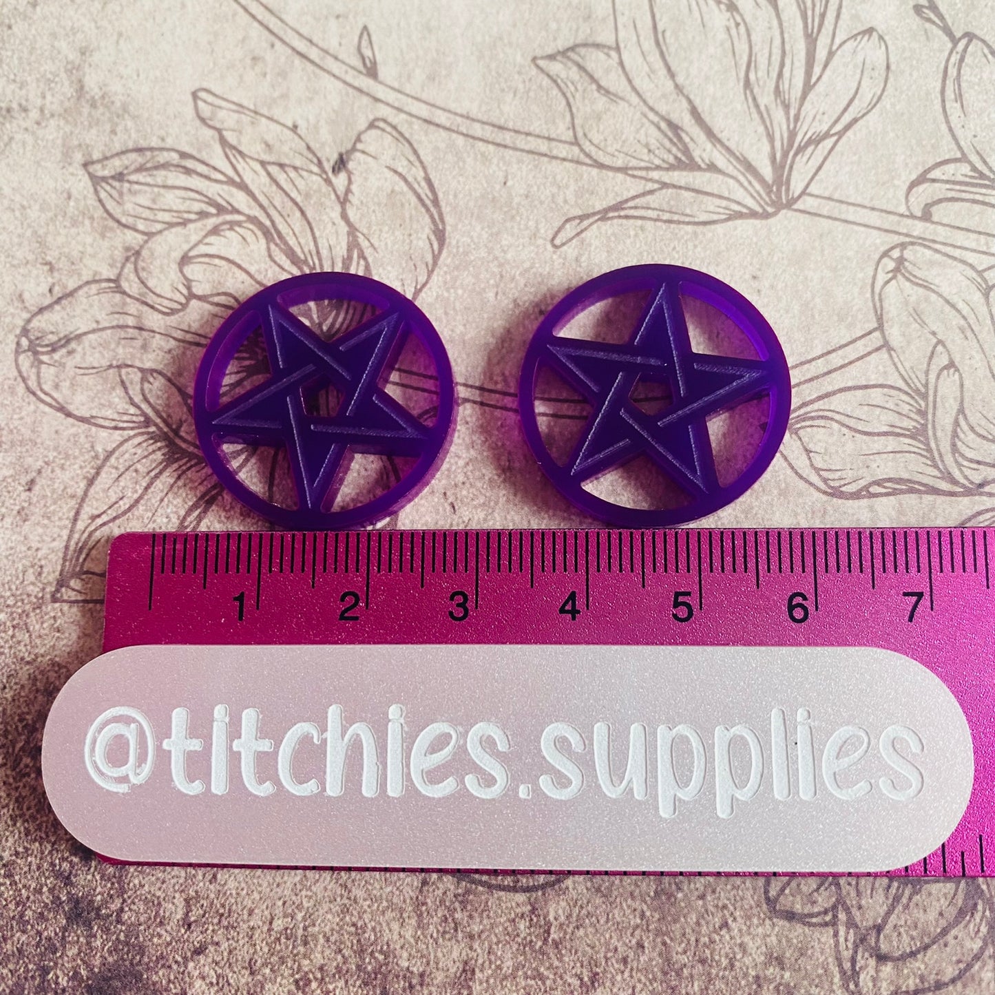 Mini Pentagram Cut Out Mould