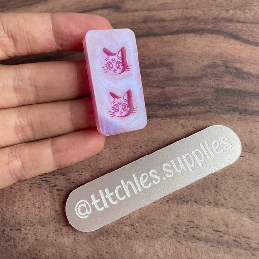 Tiny Luna Cat Stud Earring Mould