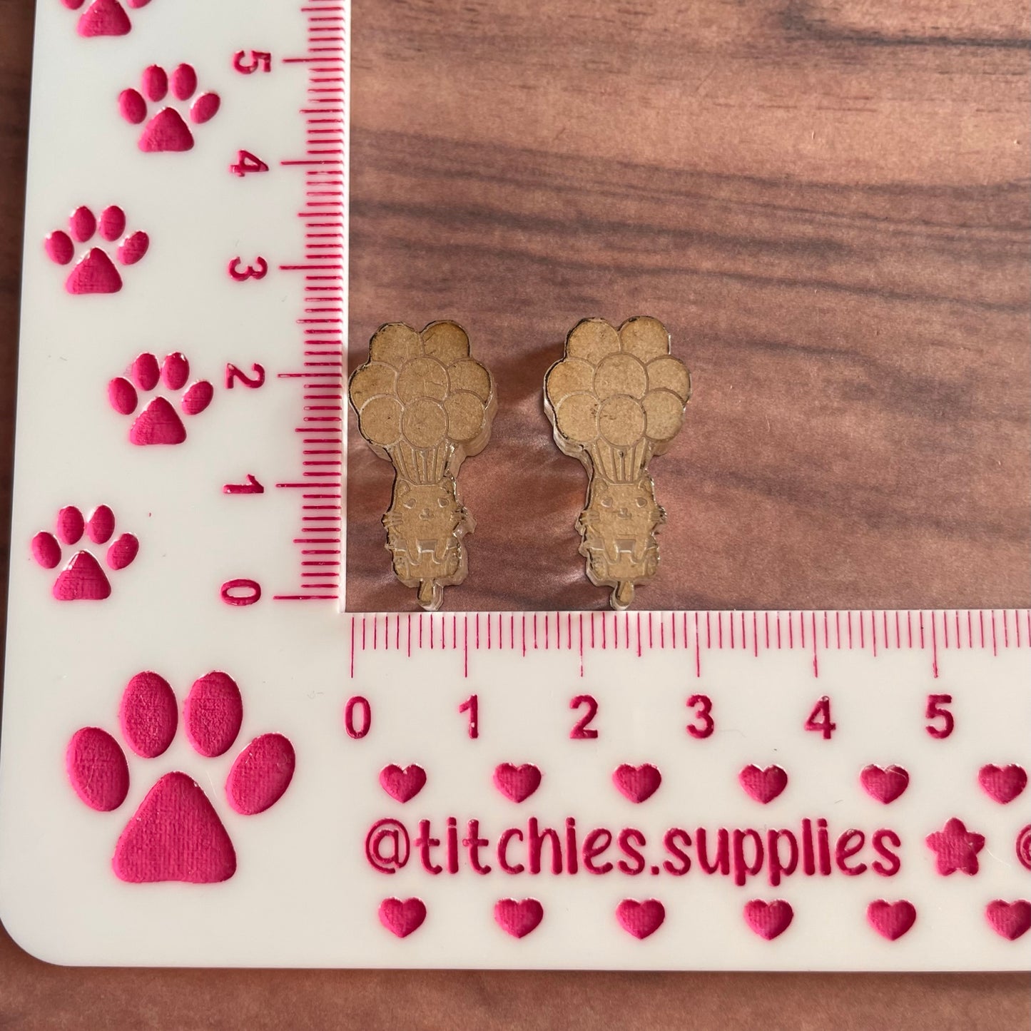 Balloon Cat Earring Mould, 1 Inch, 6mm Thick
