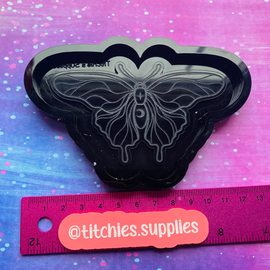 Large Mystic Moth Mould