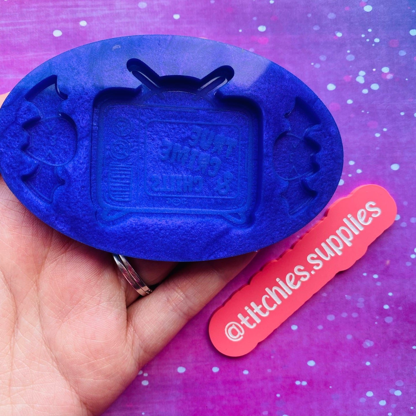 True Crimes and Chill with Mini Kawaii Bats Mould, 5mm Thick
