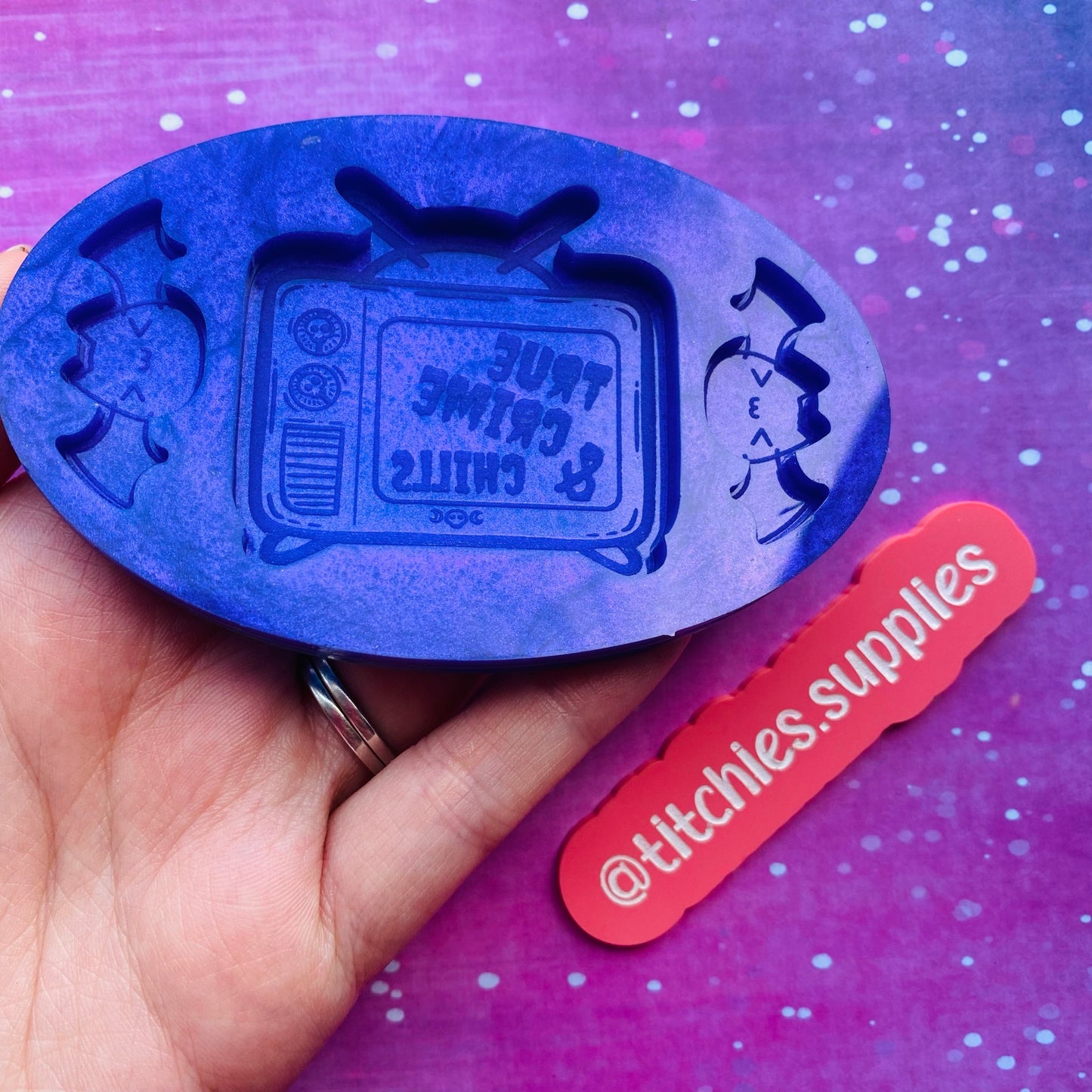 True Crimes and Chill with Mini Kawaii Bats Mould, 5mm Thick