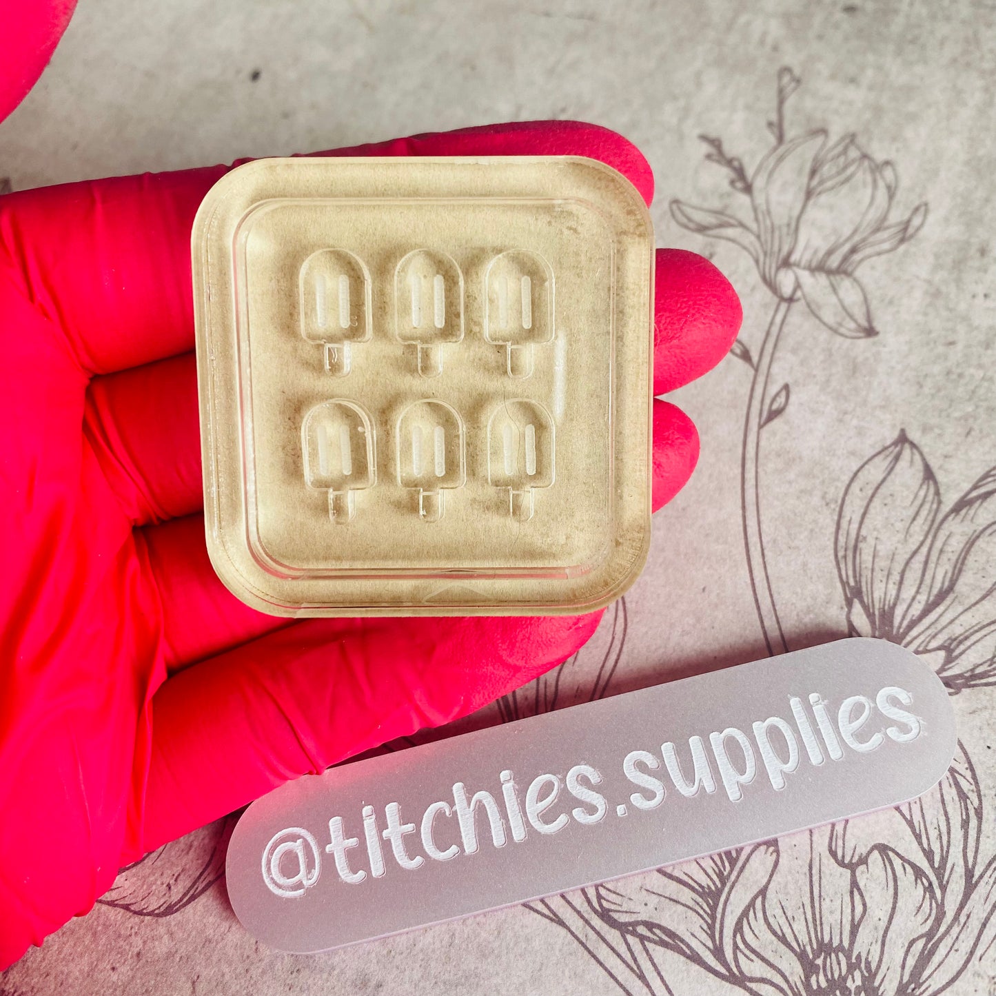 Set of 6 x 1cm Studs/Shaker Fillers Mould - Ice Lolly