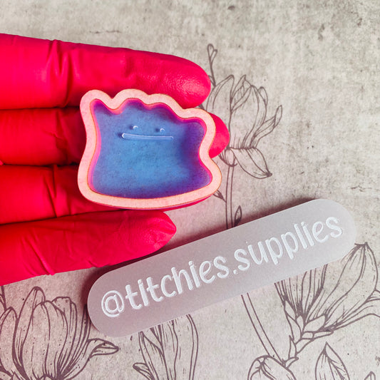 Wiggly Dude Shaker Mould