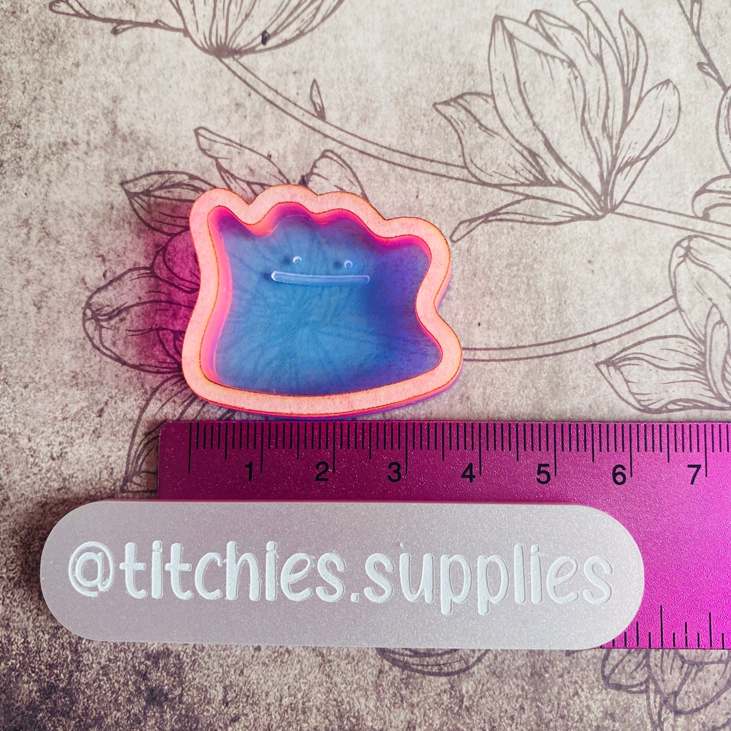 Wiggly Dude Shaker Mould
