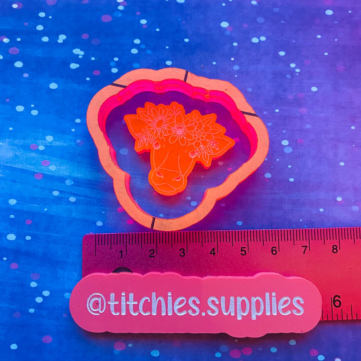 Daisy Cow Mould, 6mm Thick