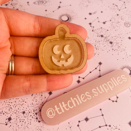 Pumpkin Shaker Mould