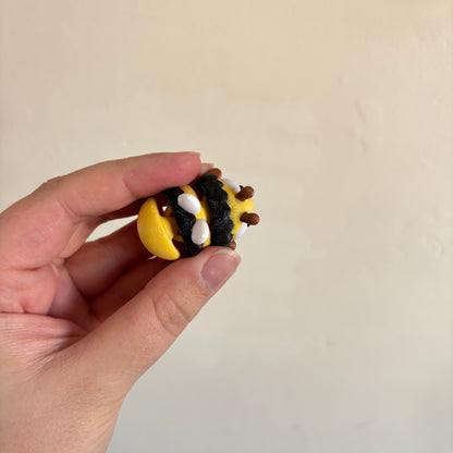 Wiggle Bumble Bee Mini Fidget