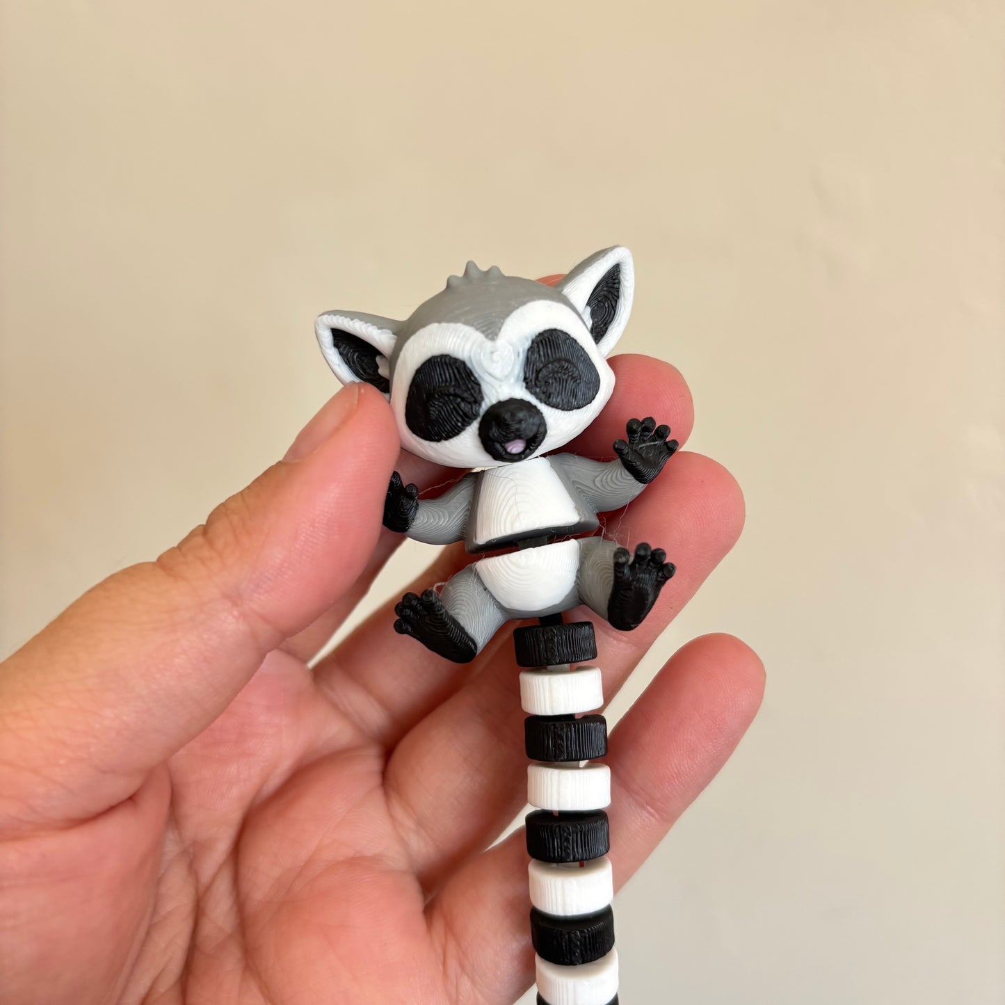 Wiggle Lemur Mini Fidget
