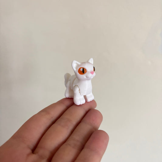 Wiggle Cat Fidget - White