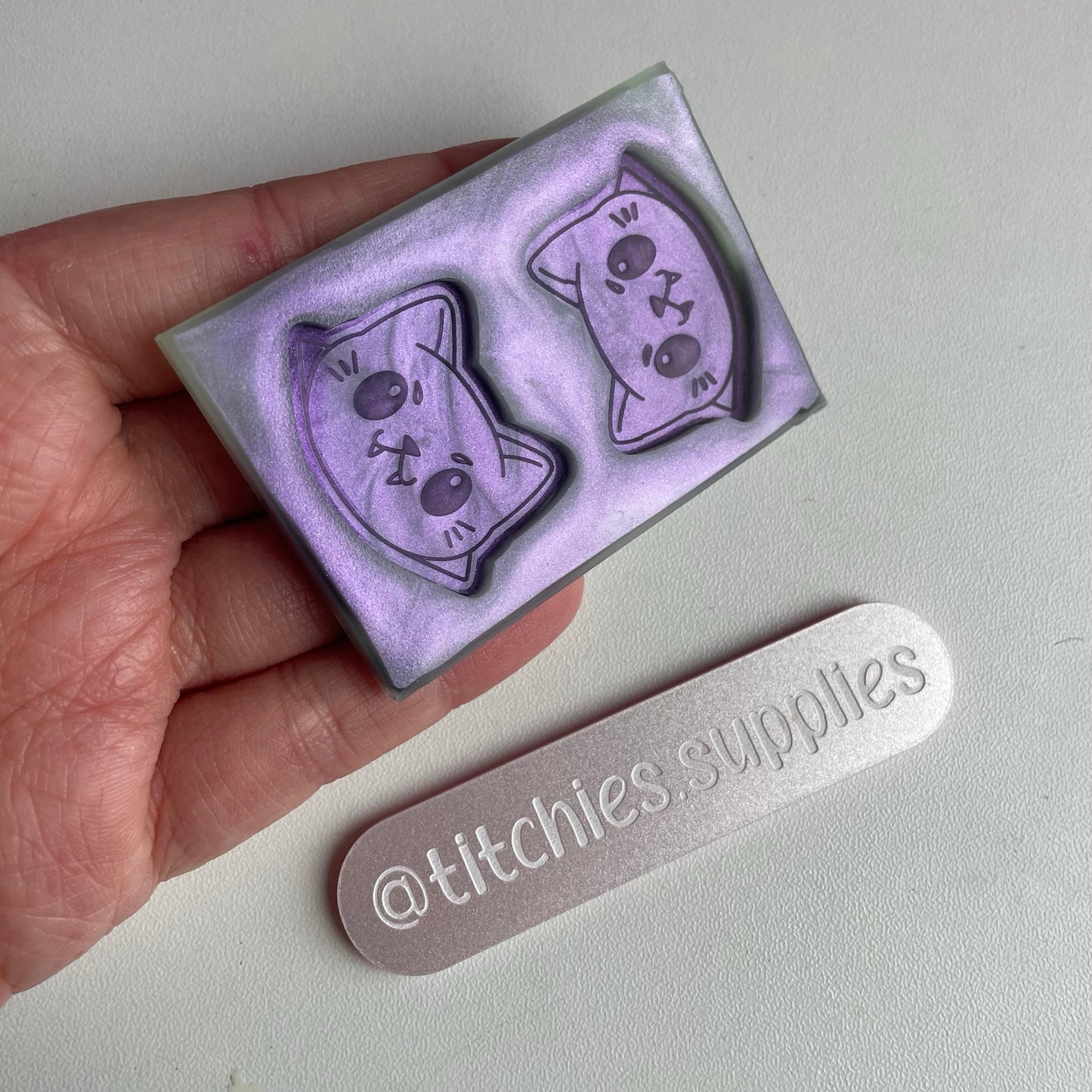 Vampire Cats Mould - Nichiiexe Designs