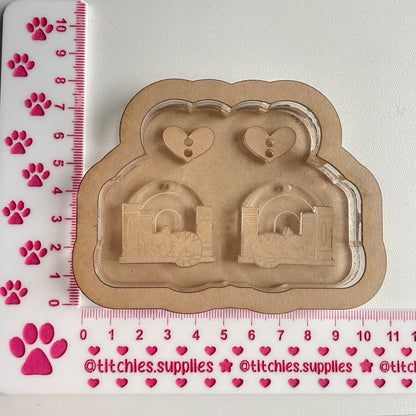 2 Layer Cat Shelf Earring Mould